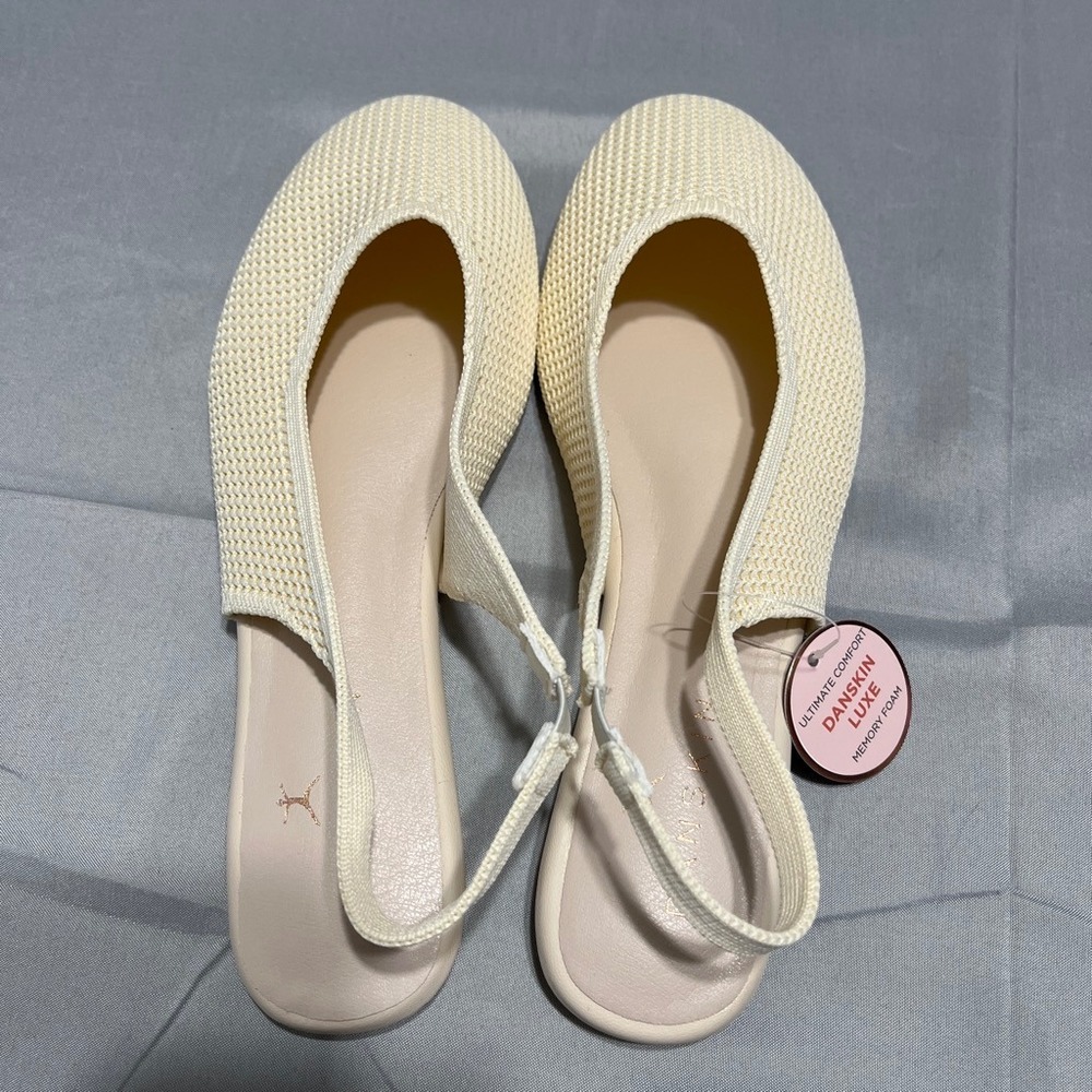 Danskin Luxe Knit Slingback Flats Cream Ballet Coastal‎ Quiet Luxury Boho 5.5 - Picture 2 of 4